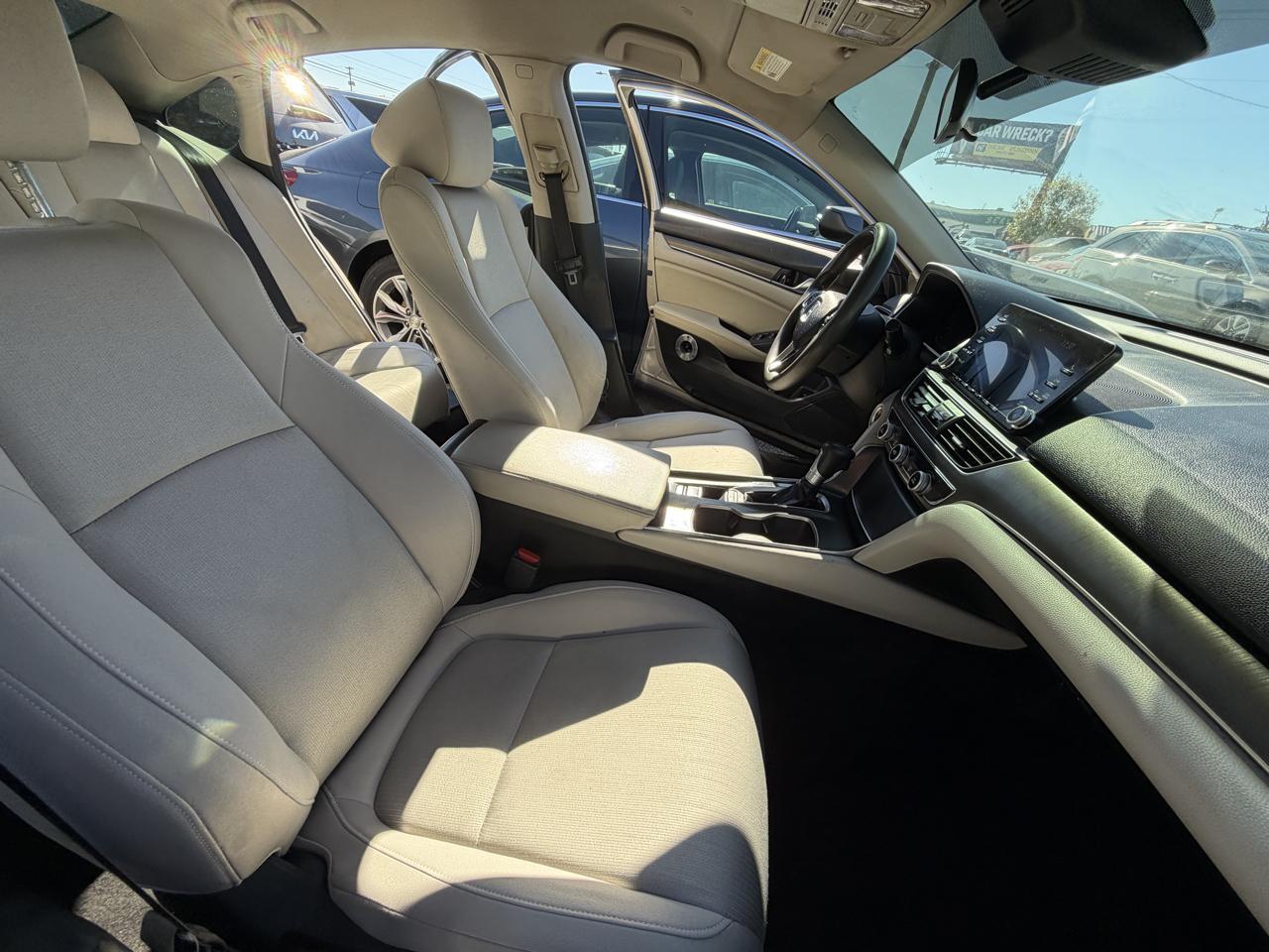Honda Accord LX CVT 2018