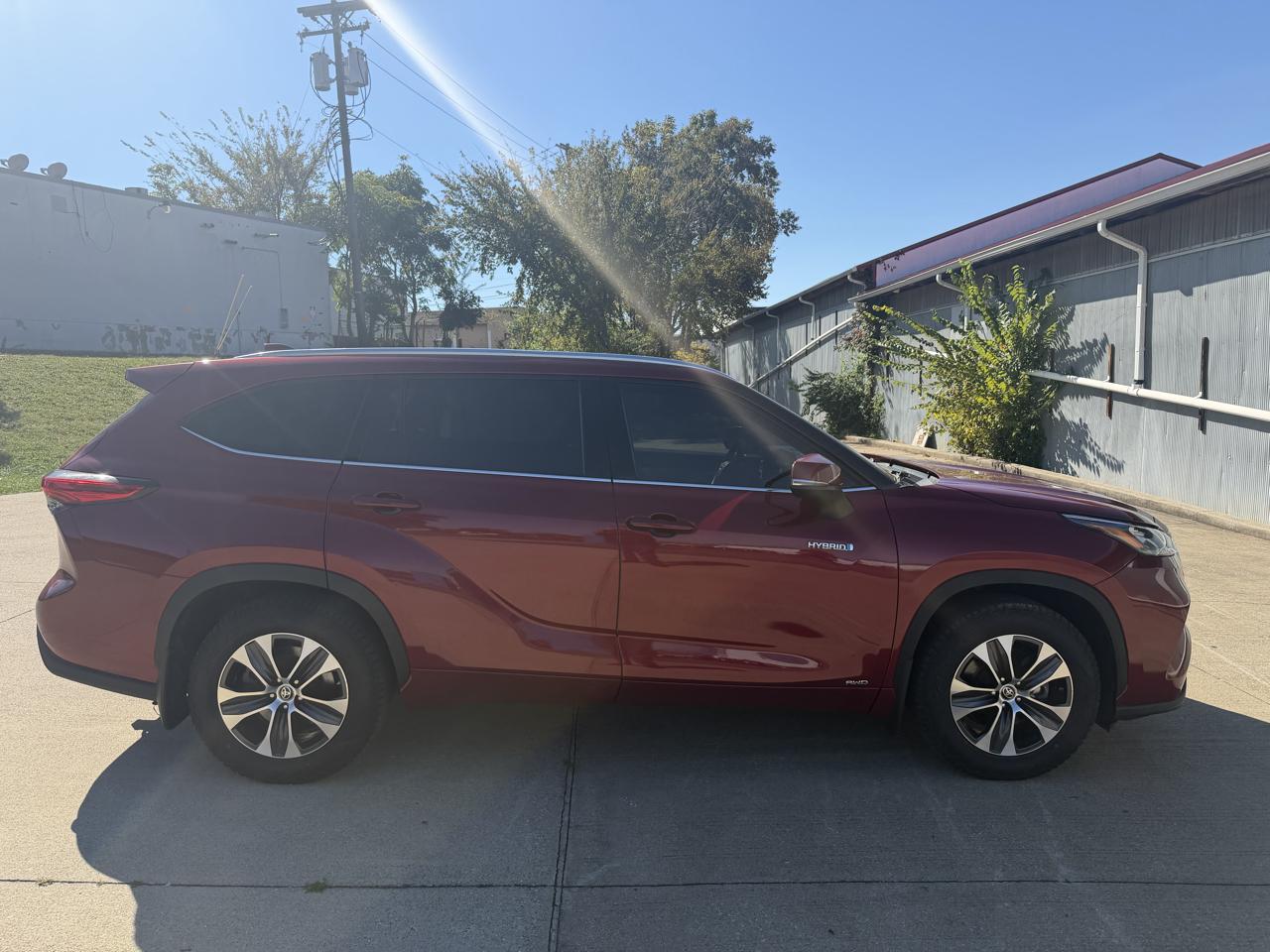 Toyota Highlander Hybrid XLE AWD 2020