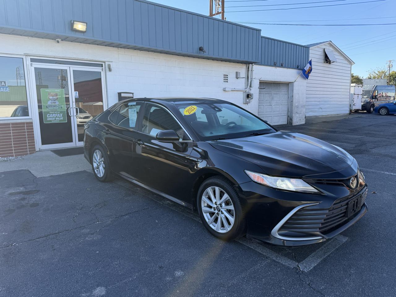 Toyota Camry LE 2021