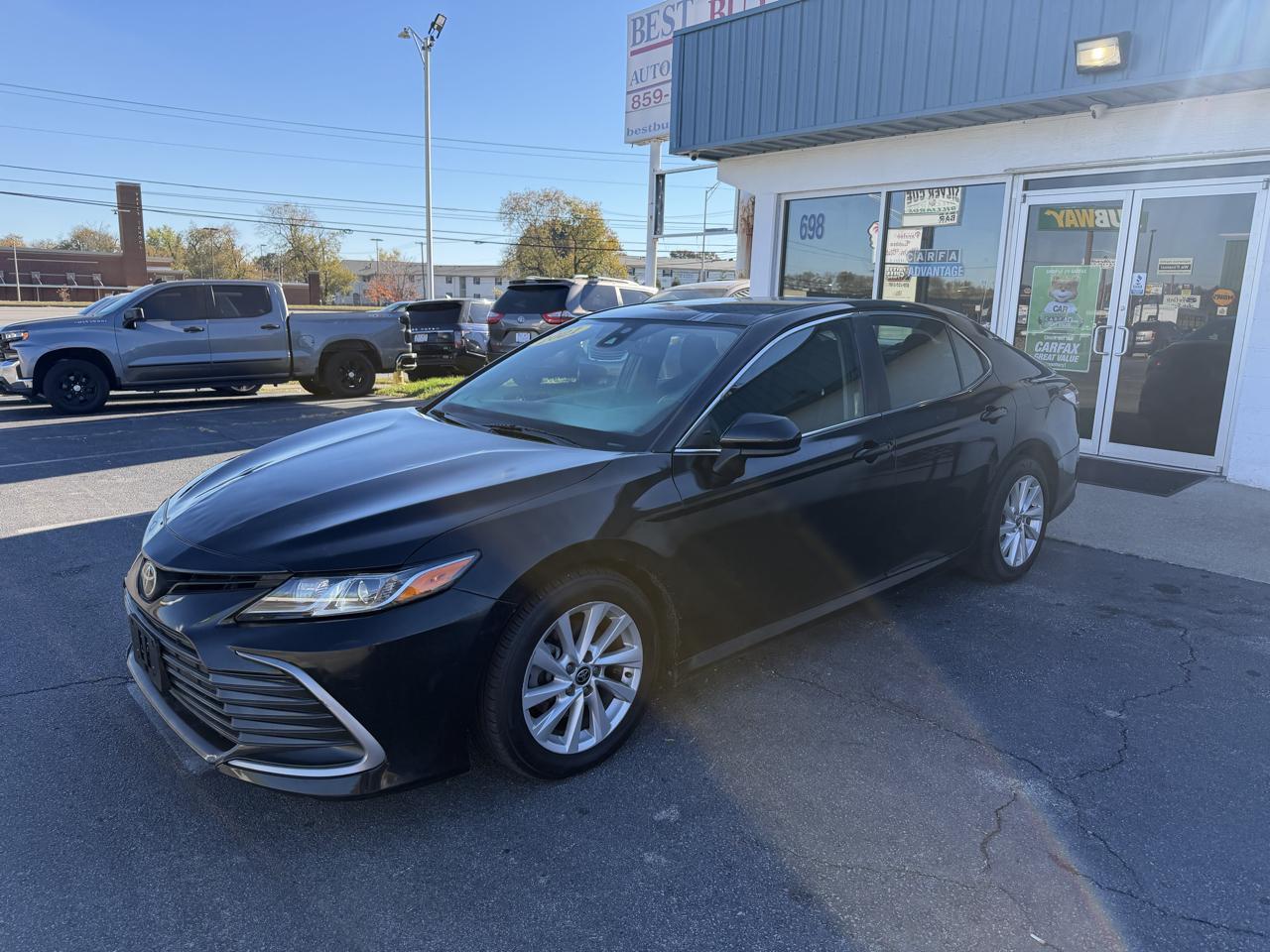 Toyota Camry LE 2021