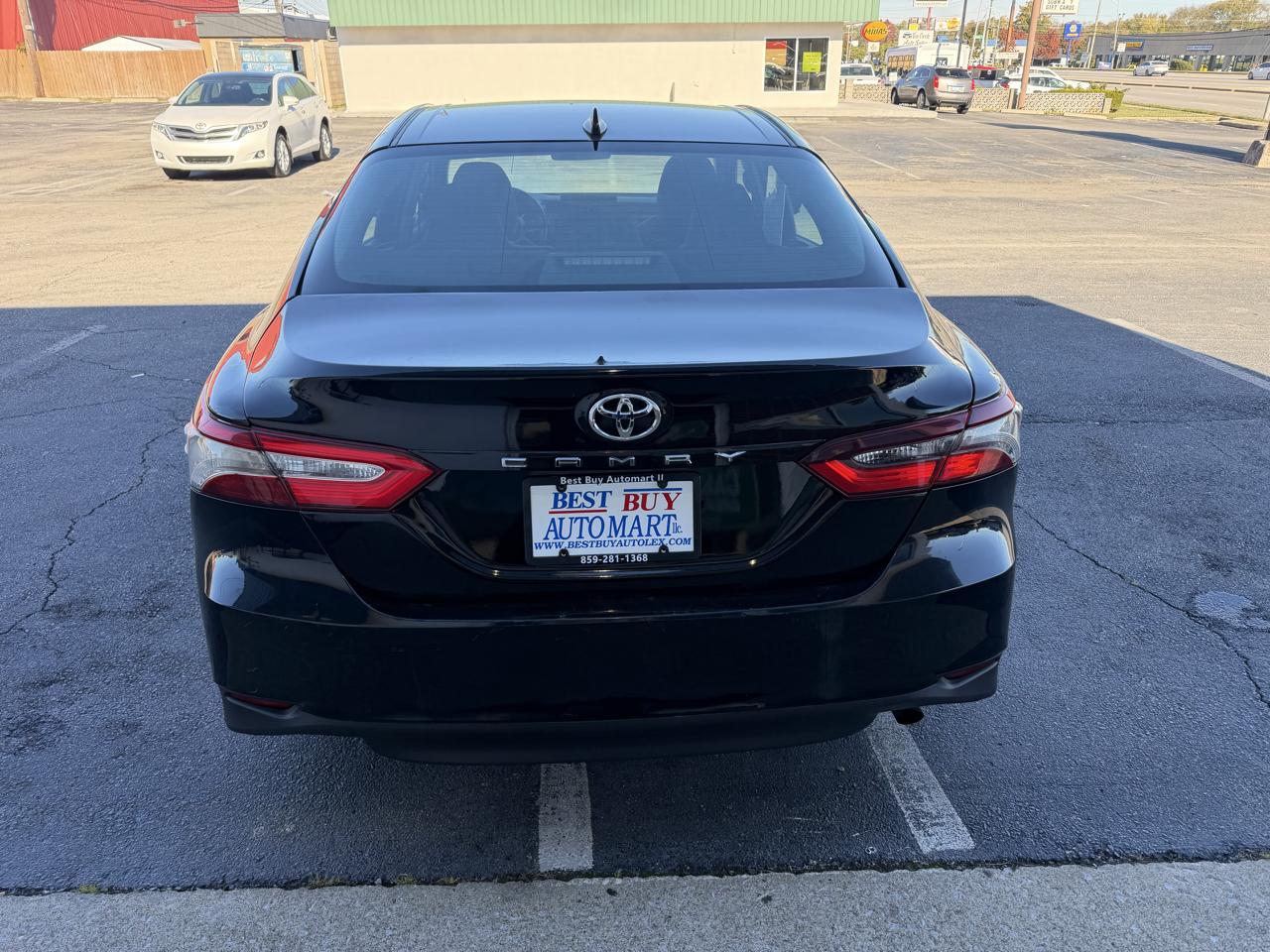 Toyota Camry LE 2021
