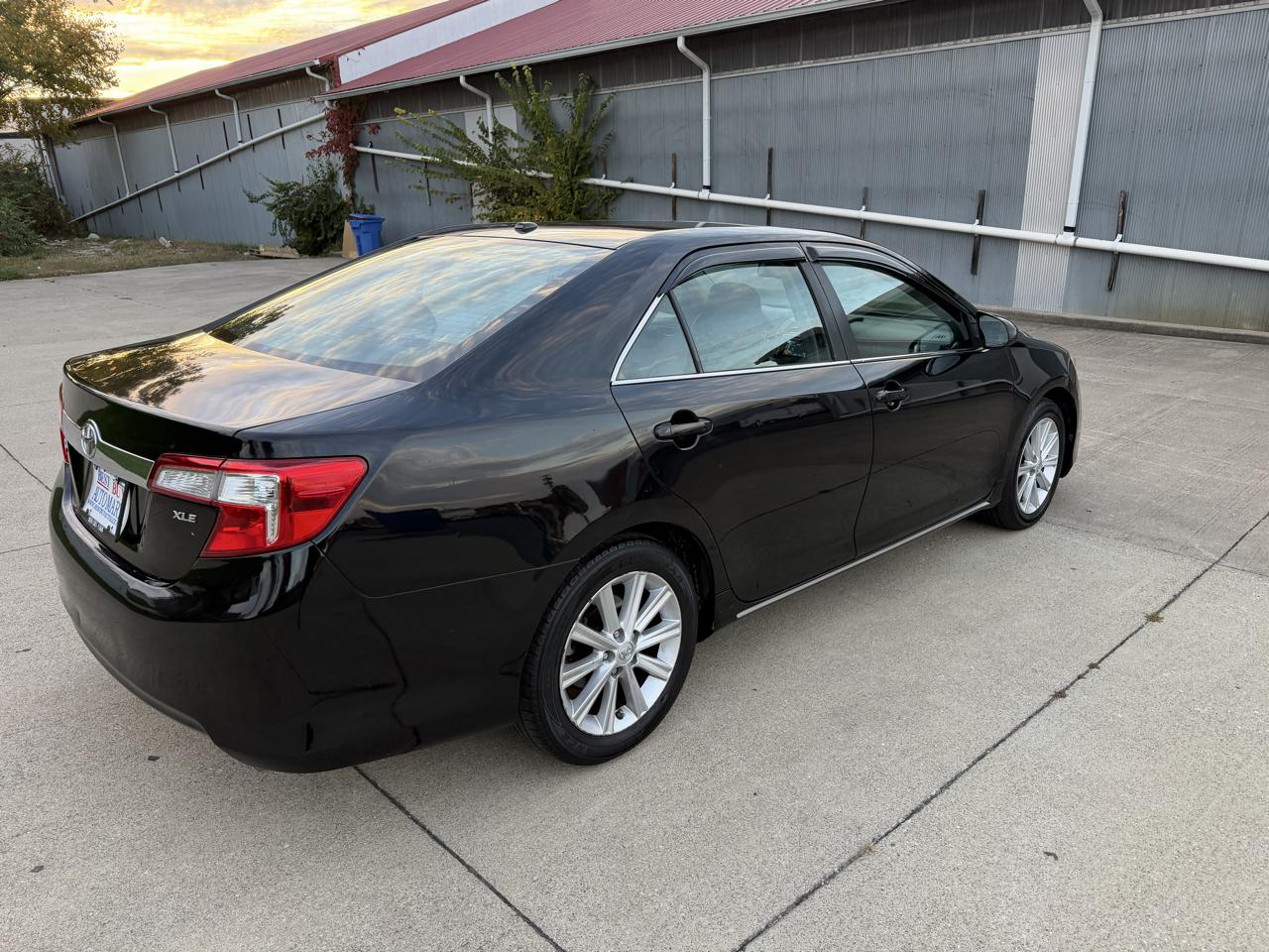 Toyota Camry XLE 2014