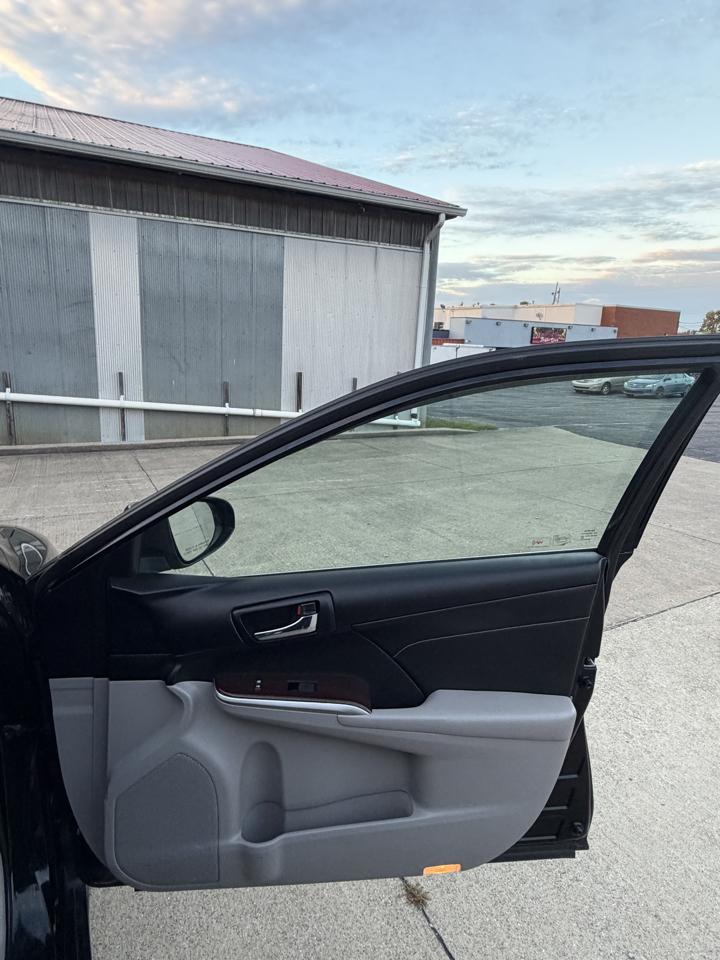 Toyota Camry XLE 2014