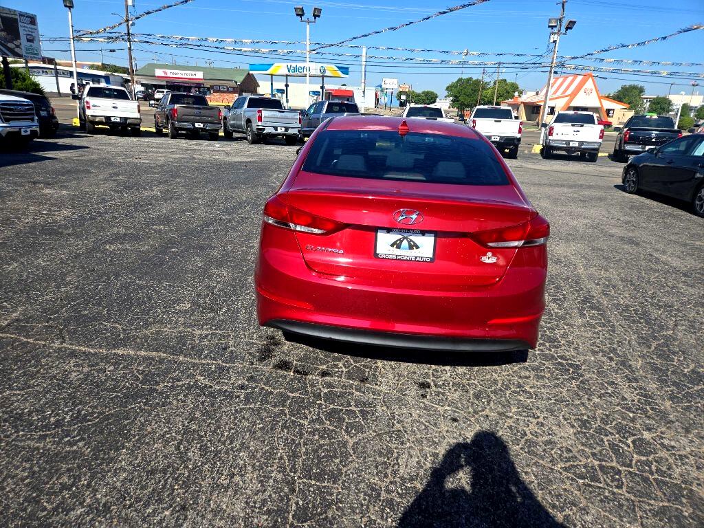 2017 Hyundai Elantra SE photo 4