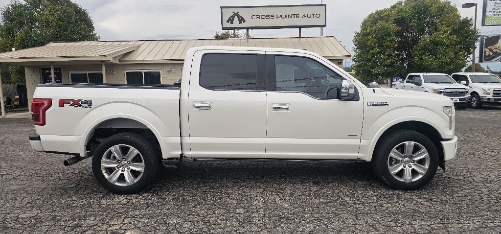 Ford F-150 Platinum 4WD SuperCrew 5.5' Box 2017 Ford F-150 Platinum 4WD SuperCrew 5.5' Box 2017