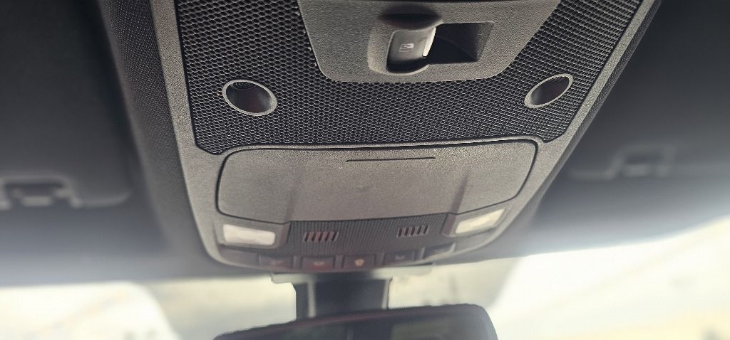 Ford F-150 Platinum 4WD SuperCrew 5.5' Box 2017 Ford F-150 Platinum 4WD SuperCrew 5.5' Box 2017