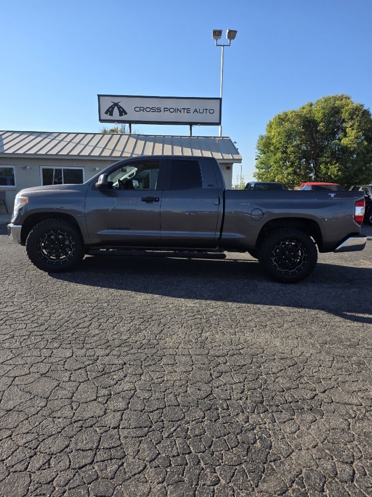 Toyota Tundra 2WD Truck Double Cab 4.6L V8 6-Spd AT SR5 (Natl) 2016 Toyota Tundra 2WD Truck Double Cab 4.6L V8 6-Spd AT SR5 (Natl) 2016