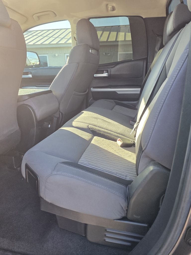 2016 Toyota Tundra Double Cab SR photo 5