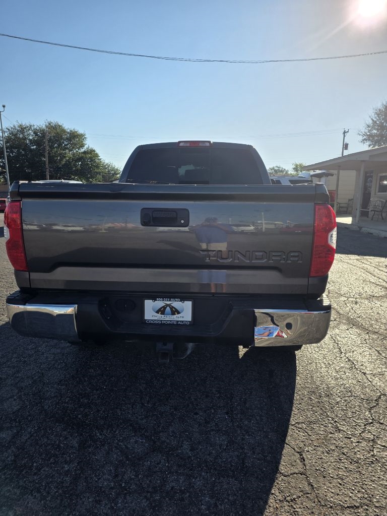 2016 Toyota Tundra Double Cab SR photo 7