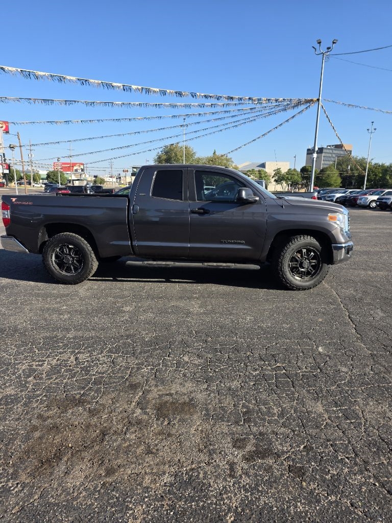 Toyota Tundra 2WD Truck Double Cab 4.6L V8 6-Spd AT SR5 (Natl) 2016 Toyota Tundra 2WD Truck Double Cab 4.6L V8 6-Spd AT SR5 (Natl) 2016