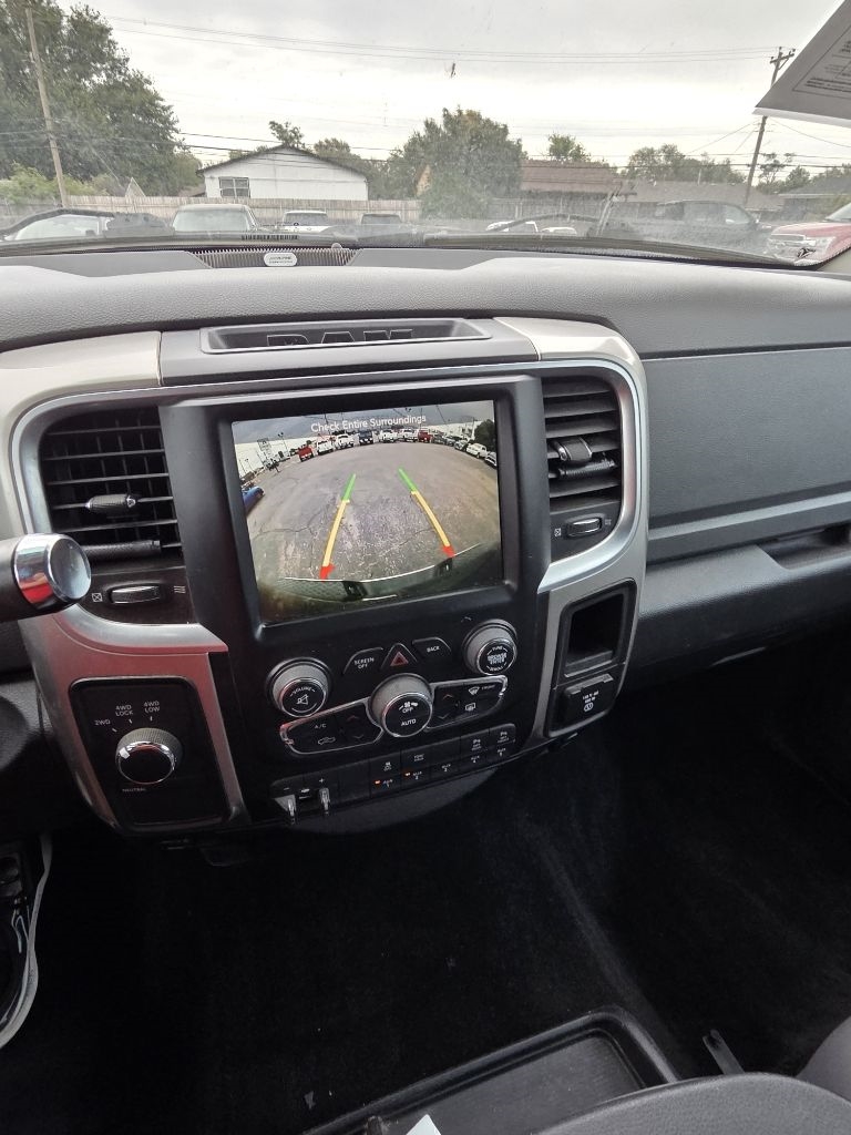 2016 Ram 2500 Outdoorsman photo 11