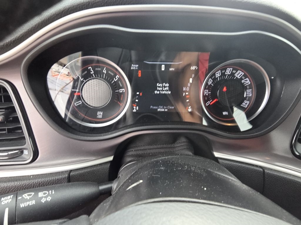 Dodge Challenger SXT RWD 2022