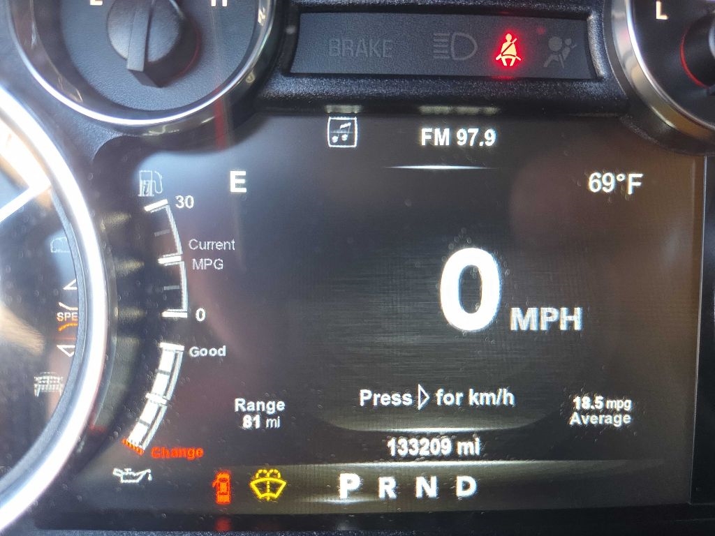 RAM 1500 Laramie 4x4 Crew Cab 5'7" Box 2018 RAM 1500 Laramie 4x4 Crew Cab 5'7" Box 2018