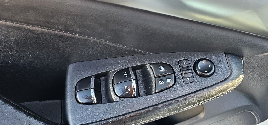 Nissan Maxima SV CVT 2023