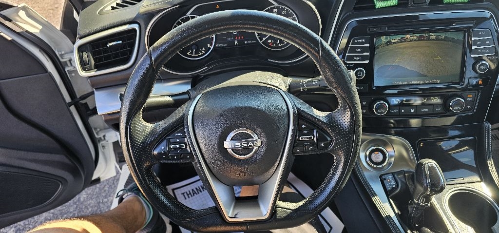 Nissan Maxima SV CVT 2023