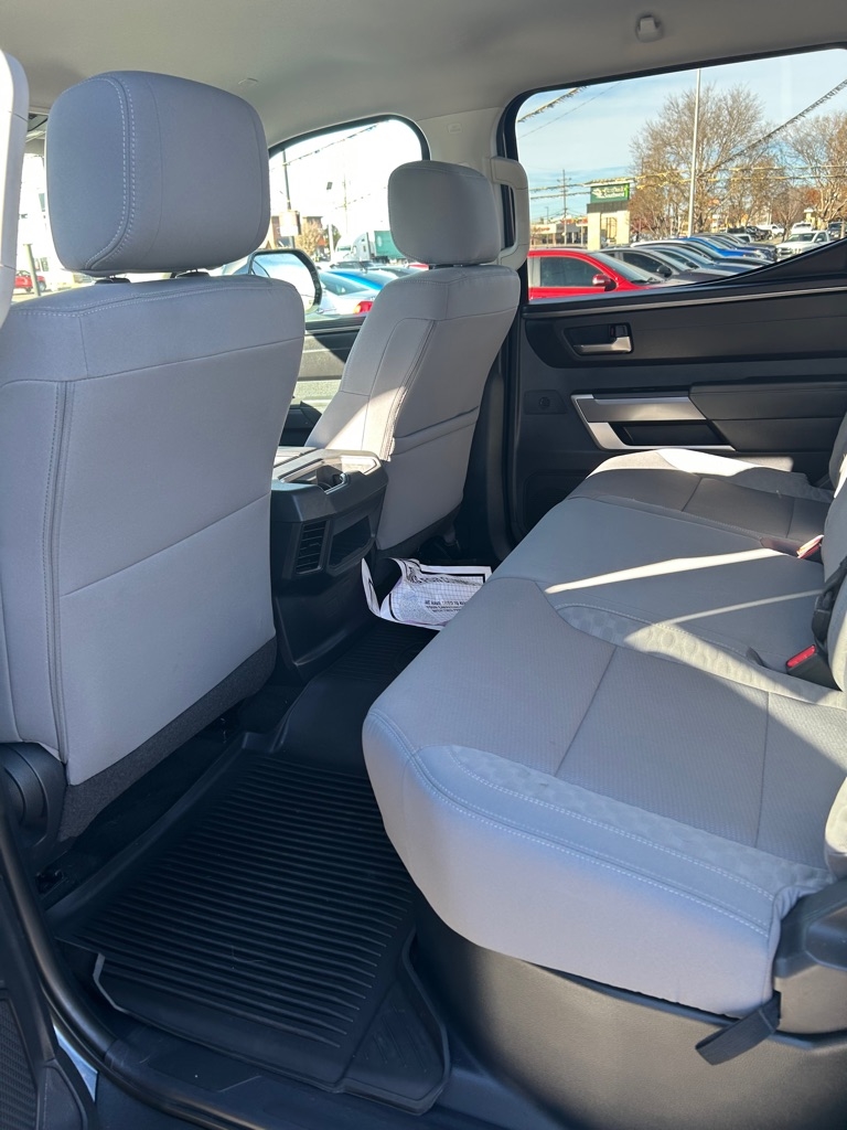 Toyota Tundra 4WD SR5 CrewMax 5.5' Bed (Natl) 2023