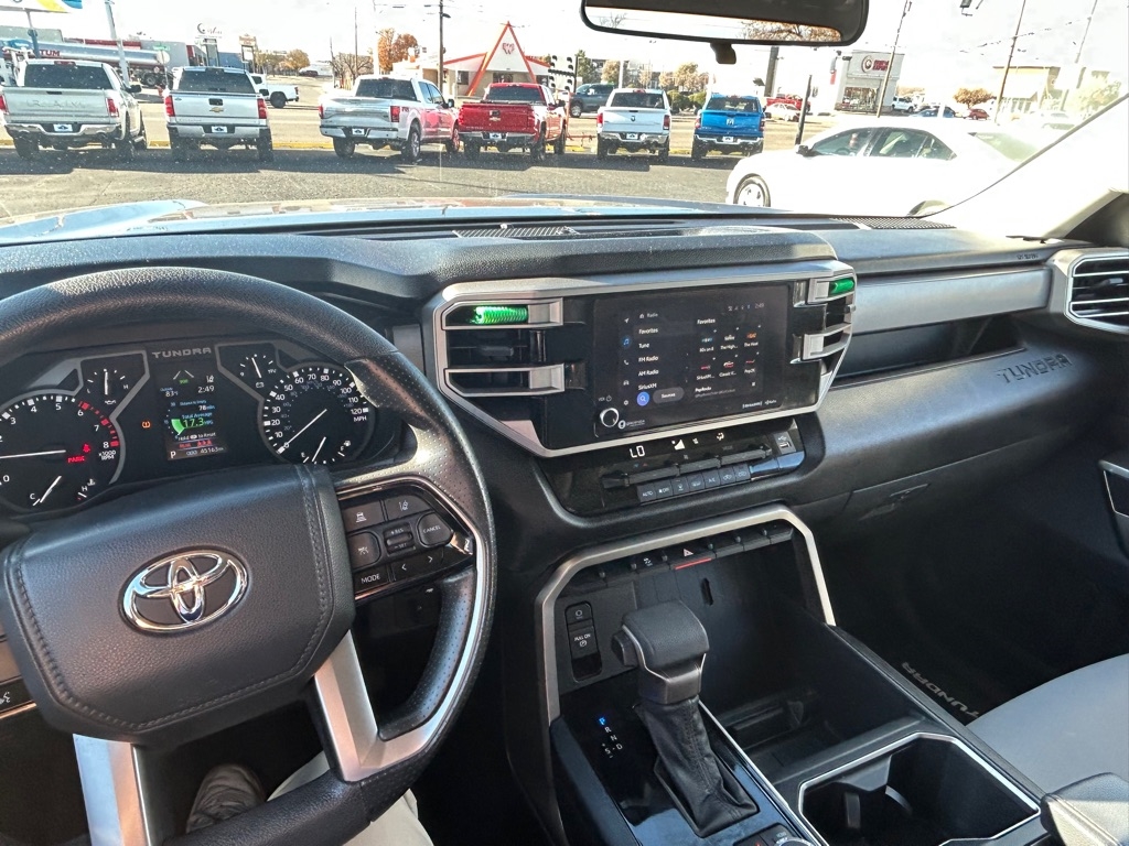 Toyota Tundra 4WD SR5 CrewMax 5.5' Bed (Natl) 2023
