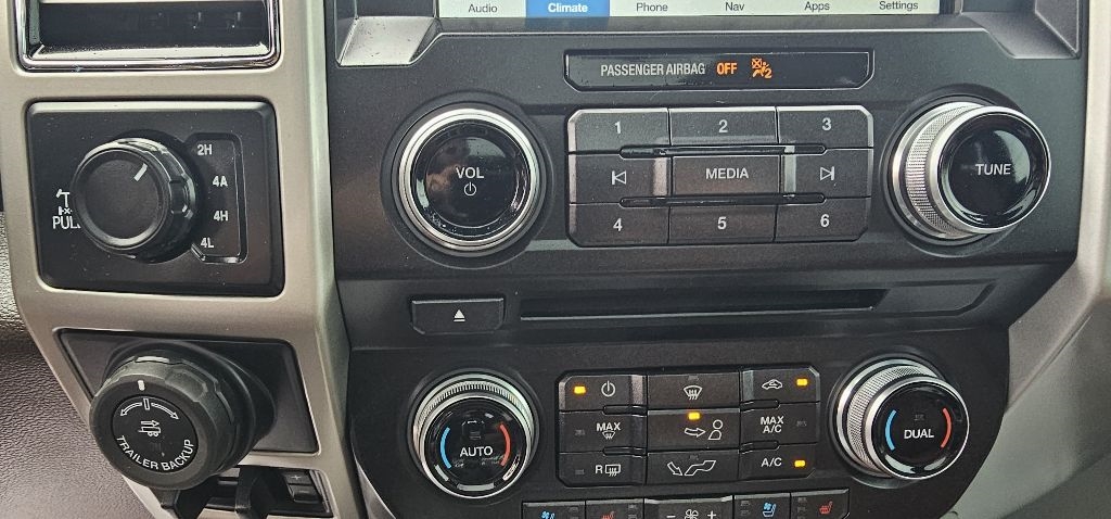 Ford F-150 King Ranch 4WD SuperCrew 5.5' Box 2018