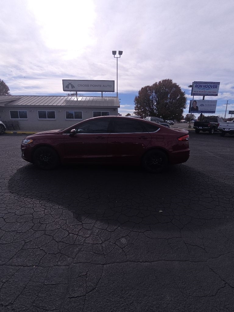 Ford Fusion SE FWD 2019