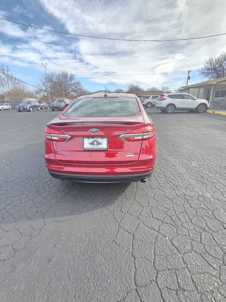 Ford Fusion SE FWD 2019