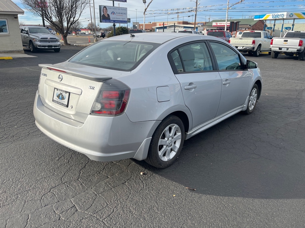 Nissan Sentra 4dr Sdn I4 CVT 2.0 SR 2012