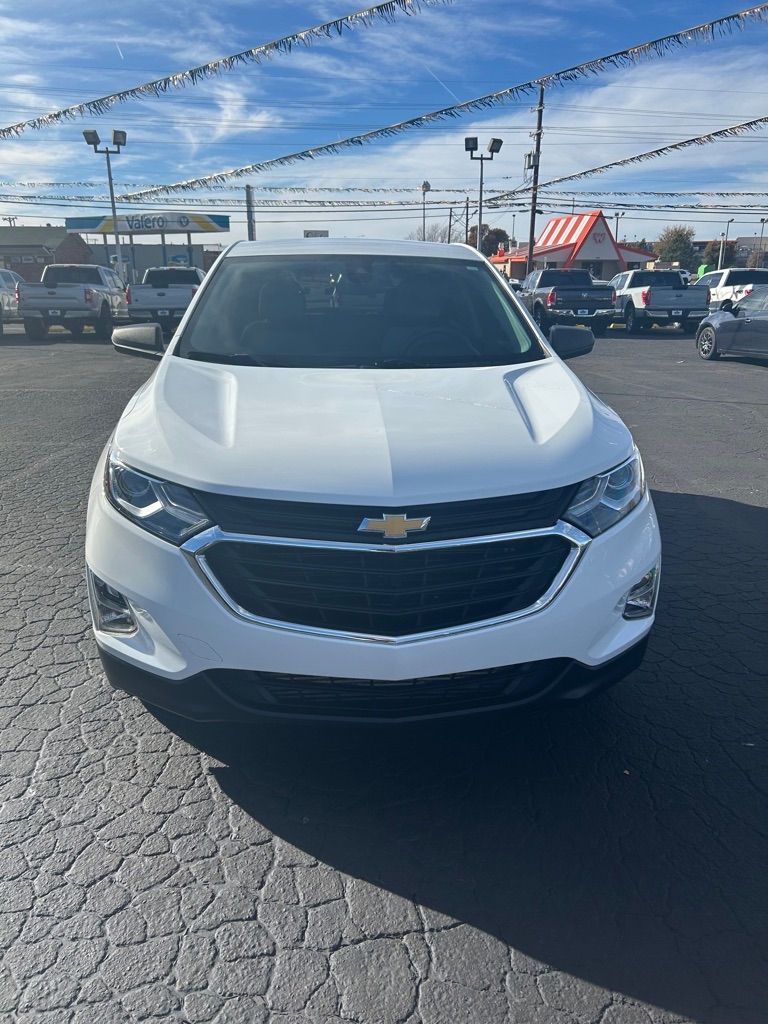 2021 Chevrolet Equinox LS photo 4