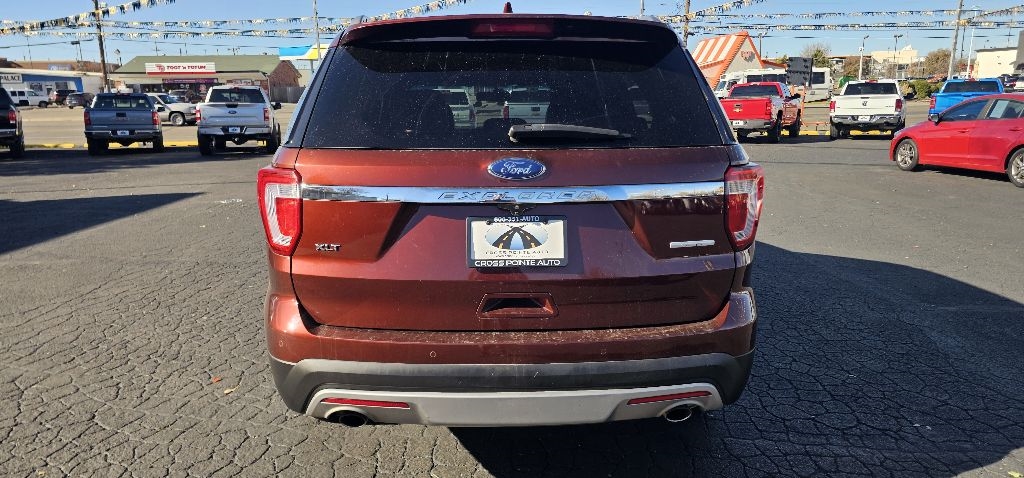 Ford Explorer FWD 4dr XLT 2016