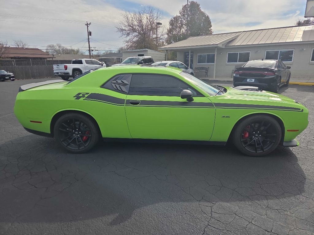 Dodge Challenger R/T RWD 2023