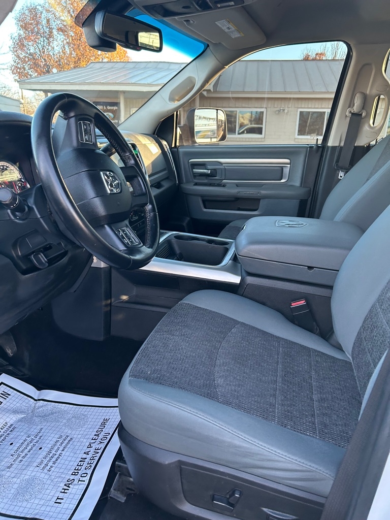 RAM 2500 SLT 4x4 Crew Cab 8' Box 2018