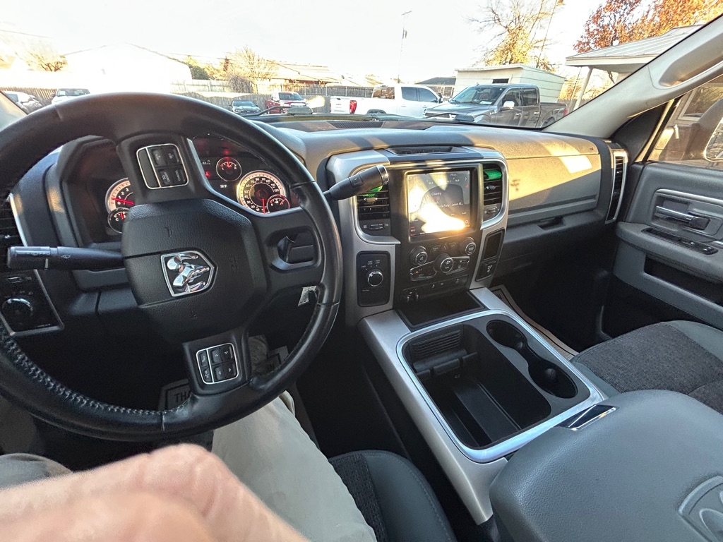 RAM 2500 SLT 4x4 Crew Cab 8' Box 2018