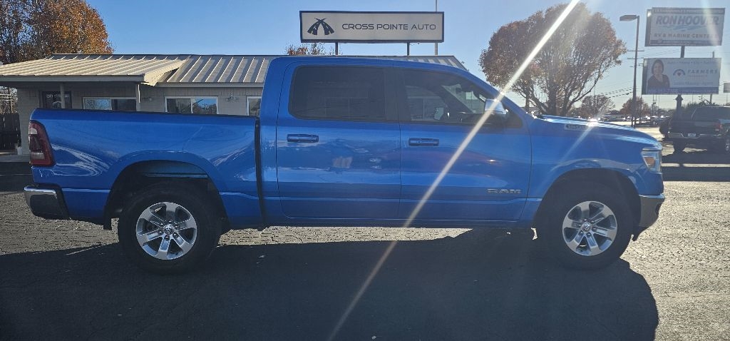 RAM 1500 Laramie 4x4 Crew Cab 5'7" Box 2024