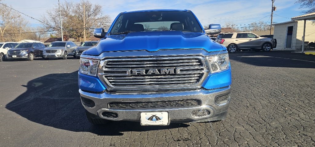 RAM 1500 Laramie 4x4 Crew Cab 5'7" Box 2024