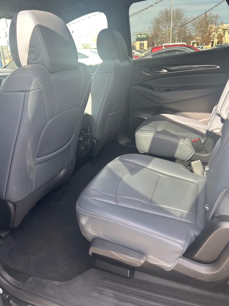 Buick Enclave AWD 4dr Premium 2024