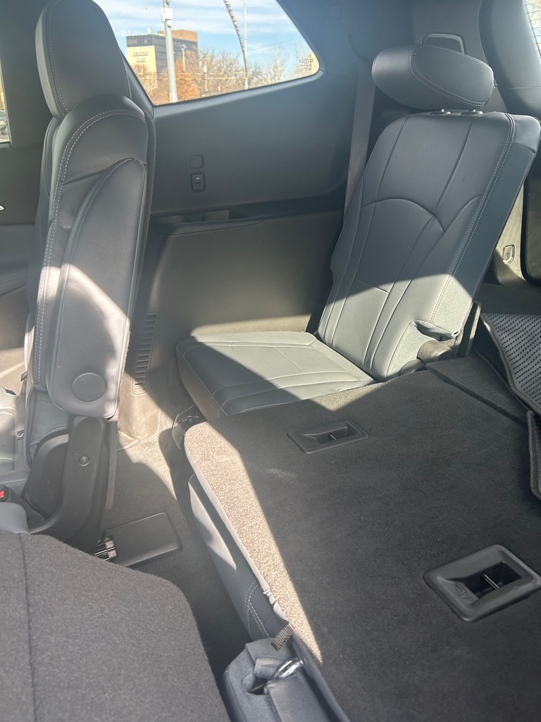 Buick Enclave AWD 4dr Premium 2024