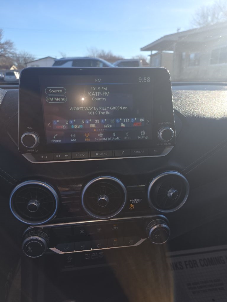 Nissan Sentra SV CVT 2024