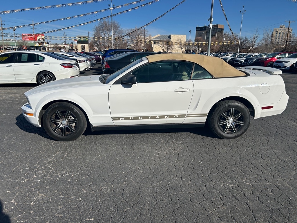 Ford Mustang 2dr Conv Premium 2005