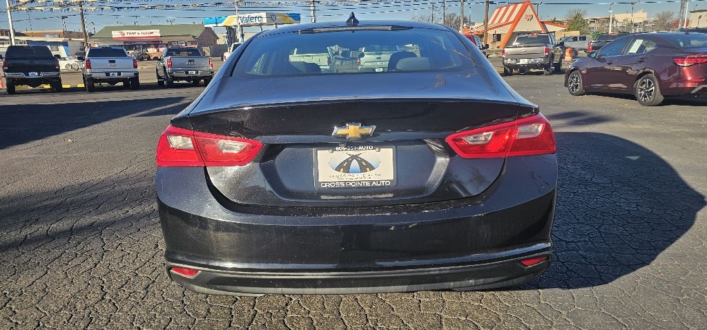 Chevrolet Malibu 4dr Sdn LT w/1LT 2017