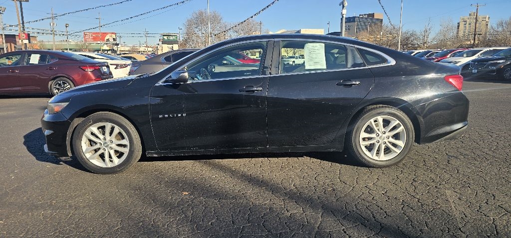 Chevrolet Malibu 4dr Sdn LT w/1LT 2017