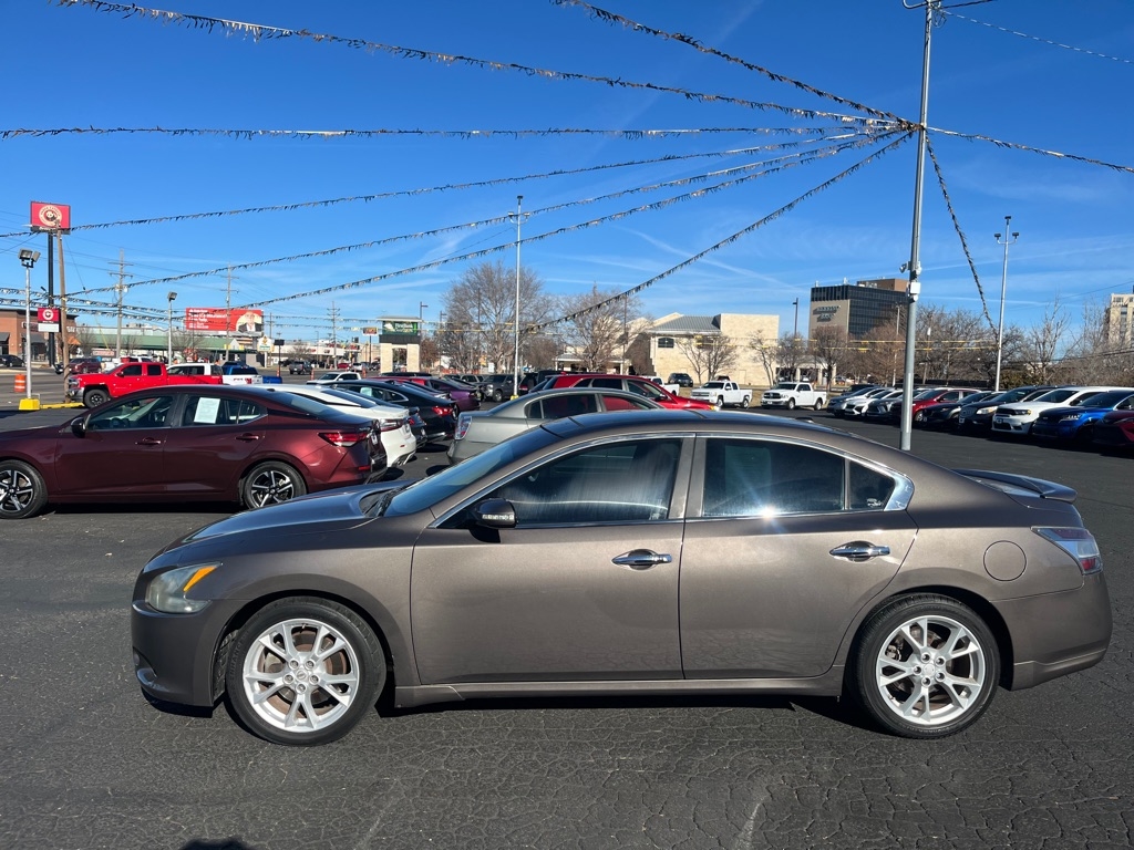 Nissan Maxima 4dr Sdn V6 CVT 3.5 SV w/Premium Pkg 2012