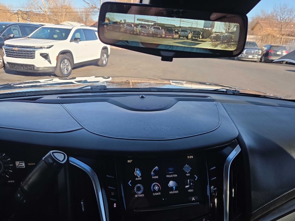 Cadillac Escalade ESV 4WD 4dr Premium Luxury 2018