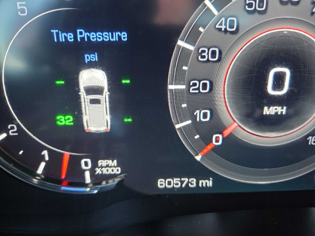 Cadillac Escalade ESV 4WD 4dr Premium Luxury 2018