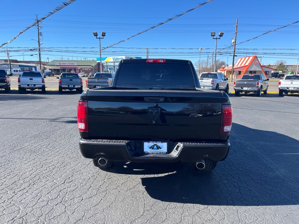 RAM 1500 2WD Crew Cab 140.5" Express 2014