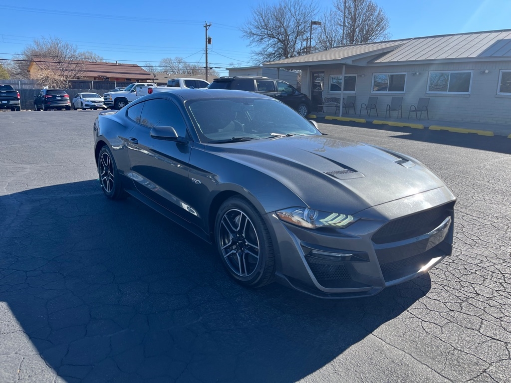 Ford Mustang GT Fastback 2020