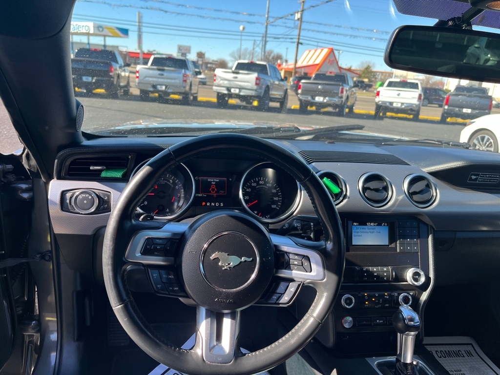 Ford Mustang GT Fastback 2020