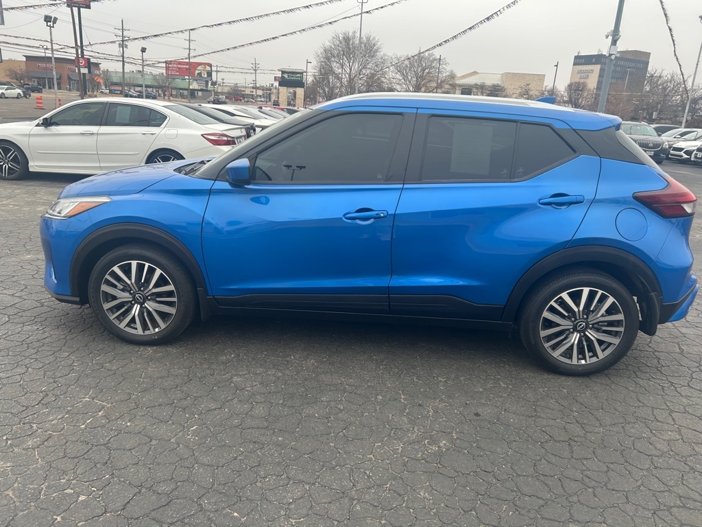 Nissan Kicks SV FWD 2024