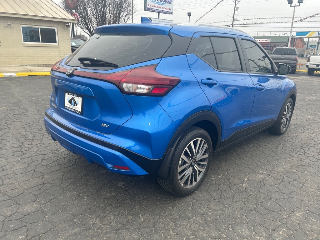 Nissan Kicks SV FWD 2024