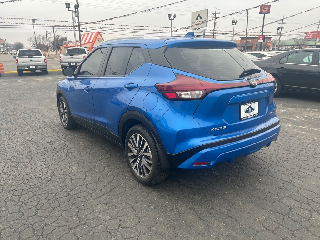 Nissan Kicks SV FWD 2024