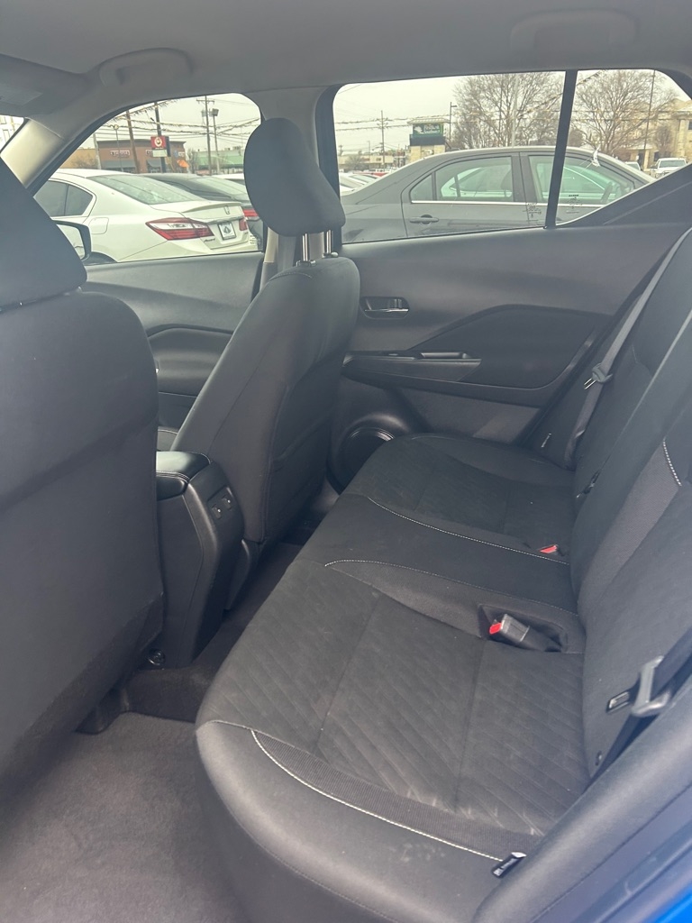 Nissan Kicks SV FWD 2024