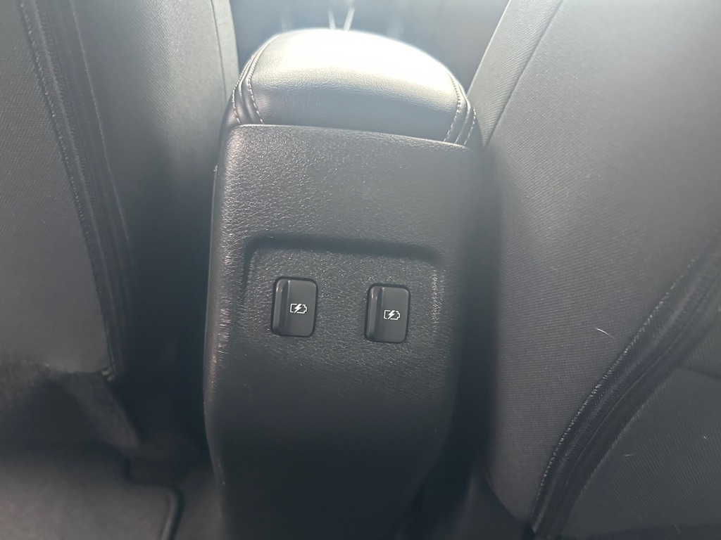 Nissan Kicks SV FWD 2024