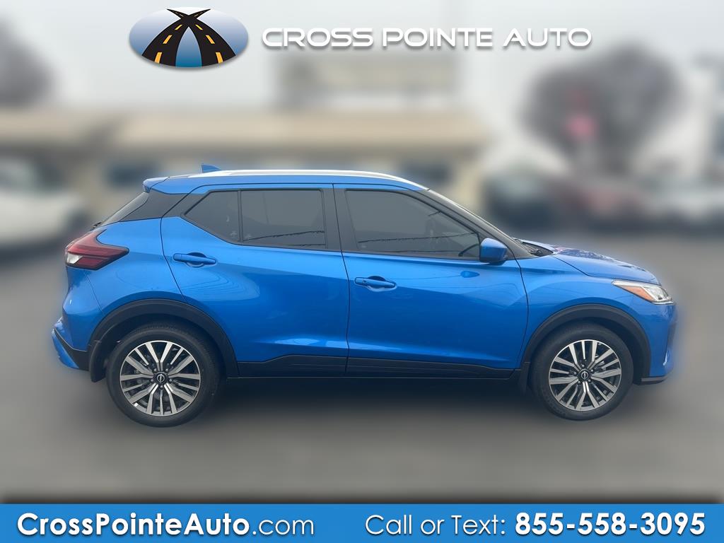 Nissan Kicks SV FWD 2024